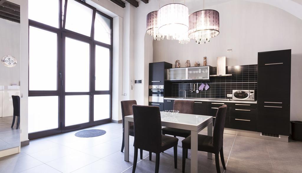 Italianway-Colombo 5 Leilighet Milano Eksteriør bilde
